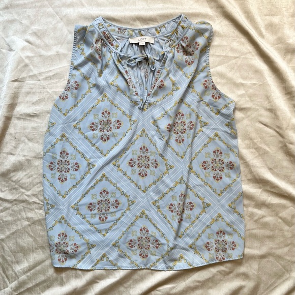 LOFT Sky Blue Floral Sleeveless Bow-Front Blouse - Picture 3 of 7
